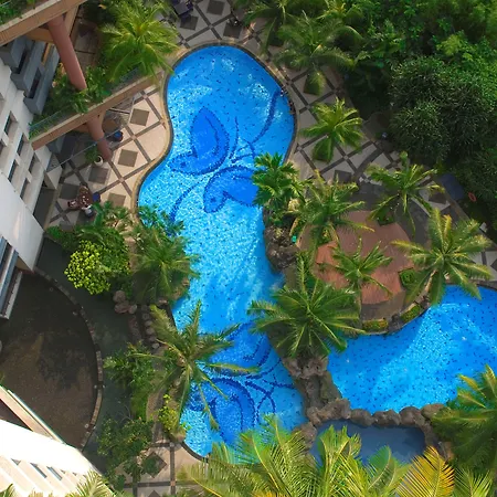 Grand Tropic Suites Hotel-3