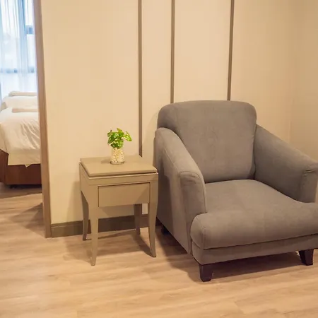 Grand Tropic Suites Hotel-3